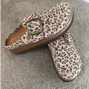 New White Mountain Women's Slip On Clogs, Animal Print Size 7